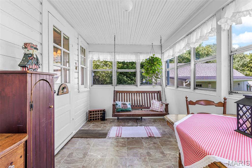 Suburban Place Lot 9 - Residential