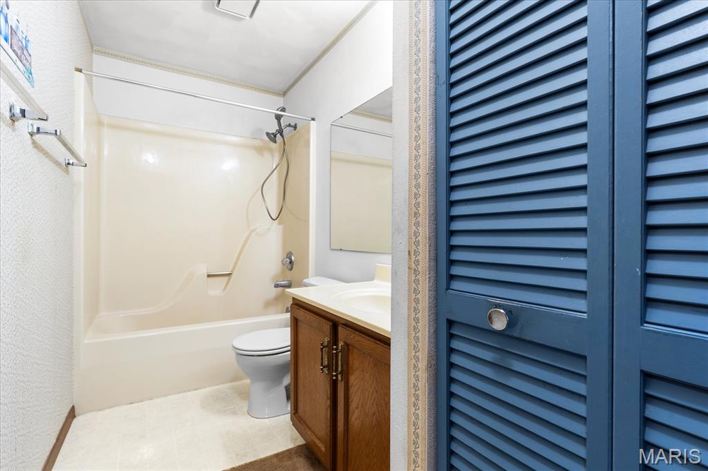 Eagle Rdg Condos Nbhrd Ph 02 - Residential