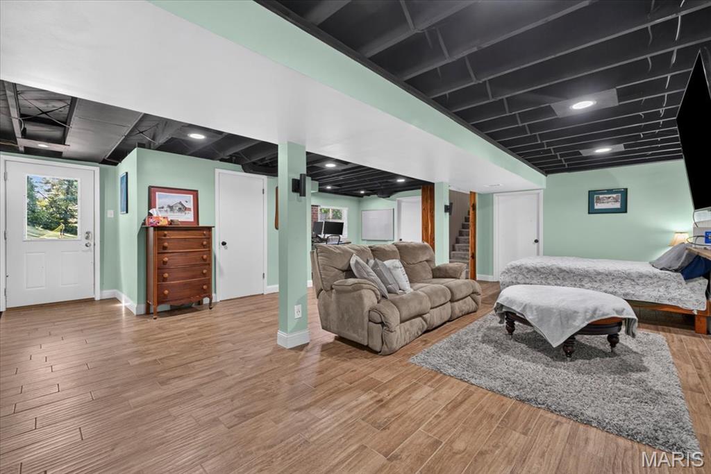 Chouteau Estate - Residential