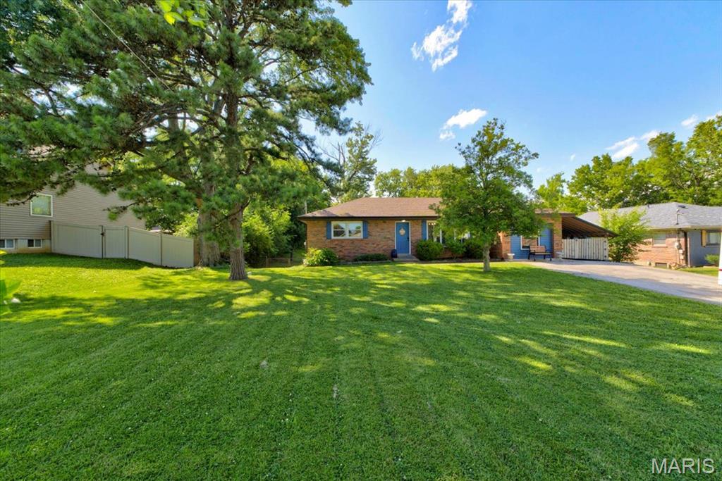Chouteau Estate - Residential