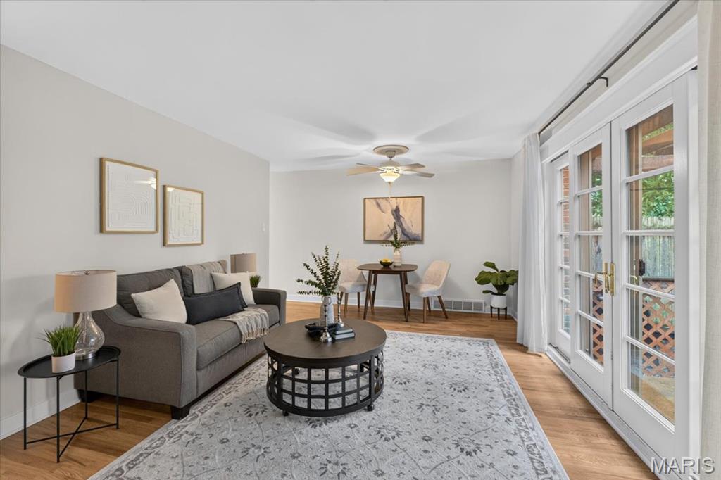 Dunleigh Twnhs Condo - Residential
