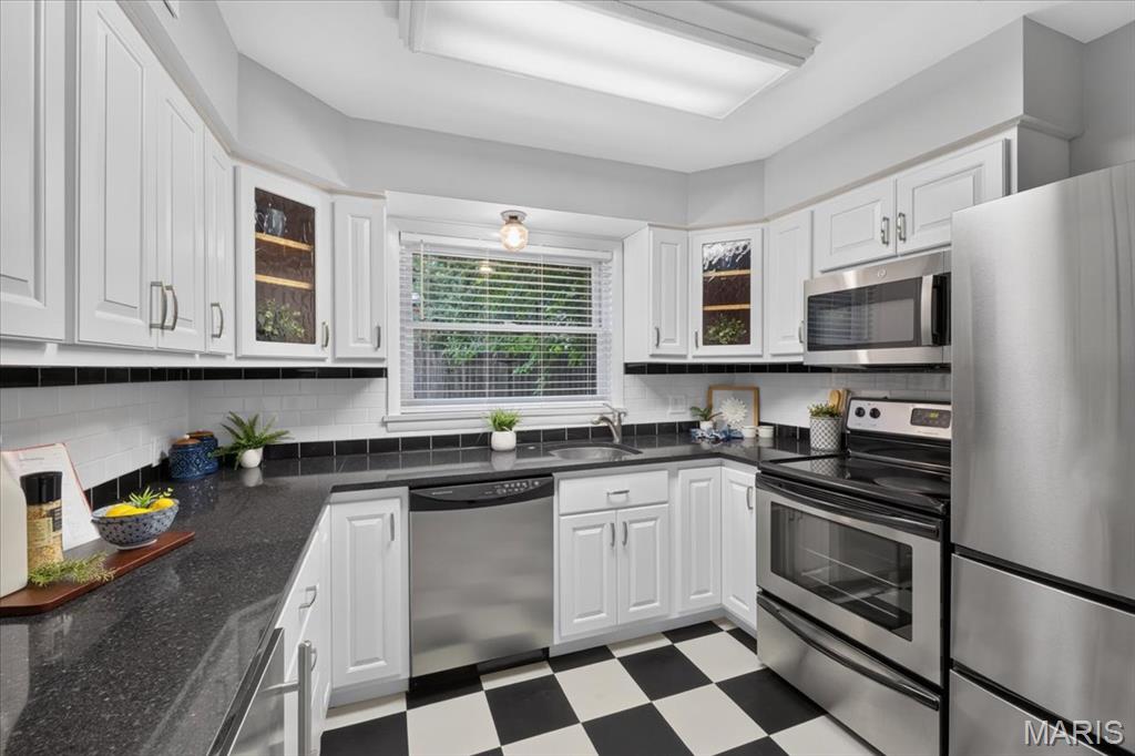 Dunleigh Twnhs Condo - Residential