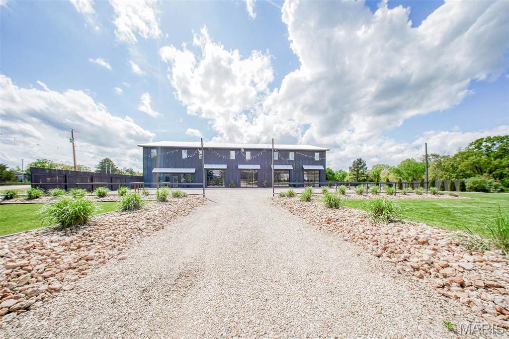 County - Commercial Sale