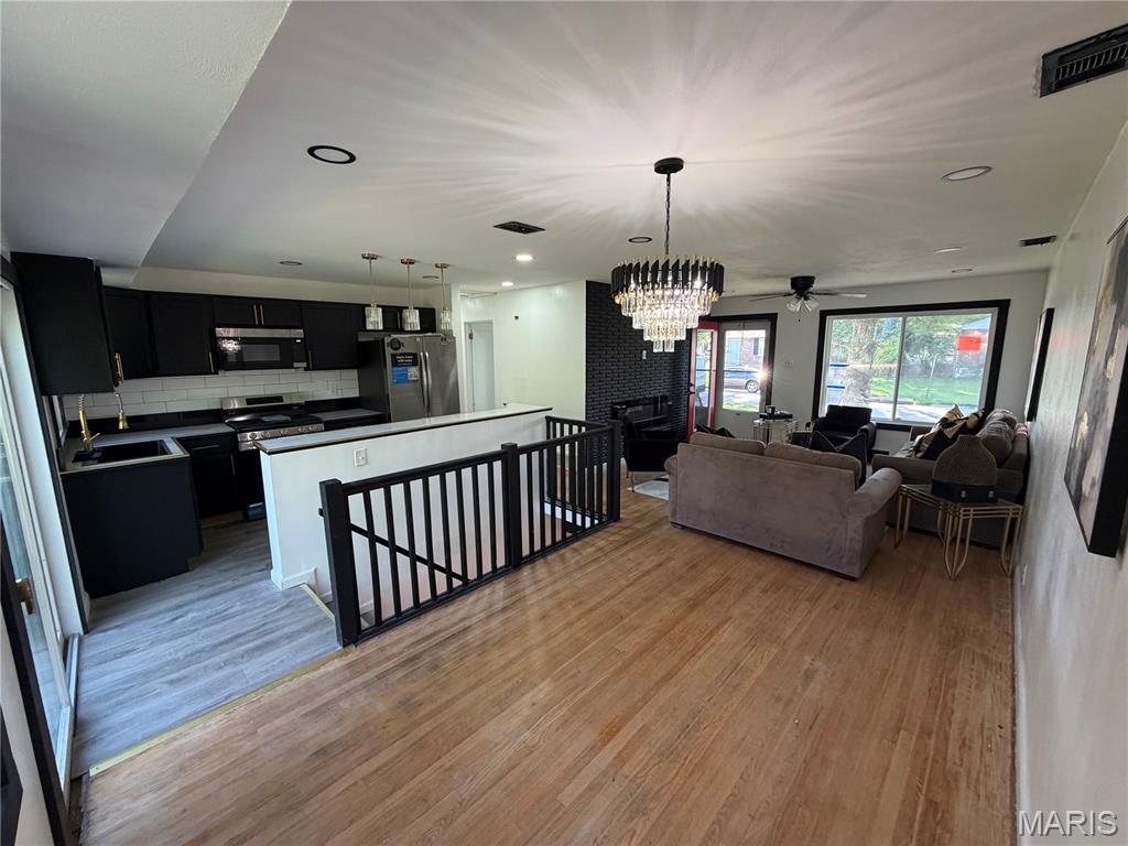 Belle Crest 3 - Residential