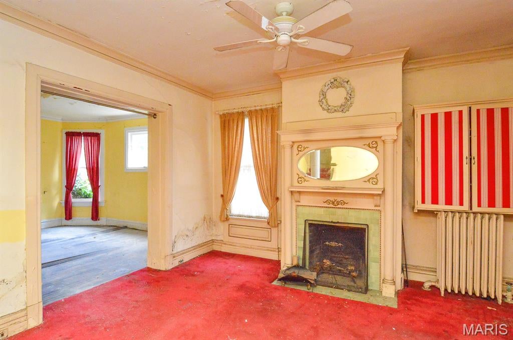 Tuxedo Park - Residential