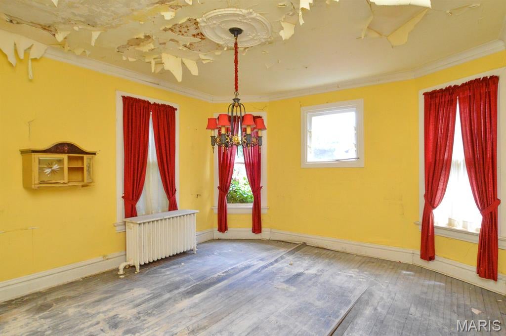 Tuxedo Park - Residential