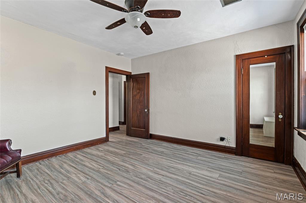 Gravois Weber Park - Commercial Sale