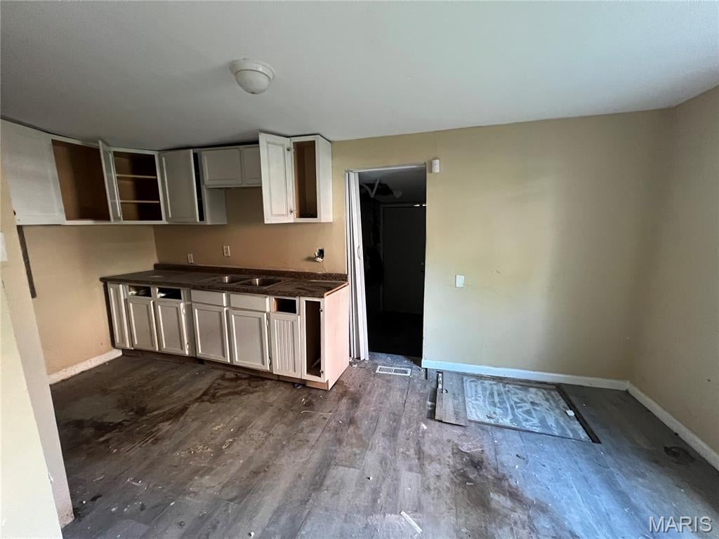 Blumenthals - Residential
