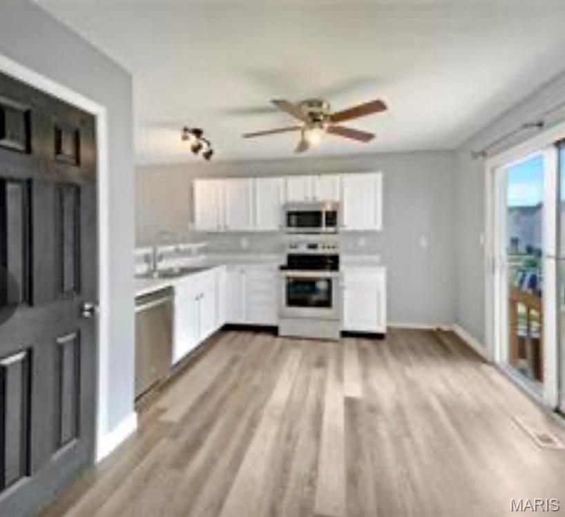 Brownstone Village At Thornbury #1 - Residential