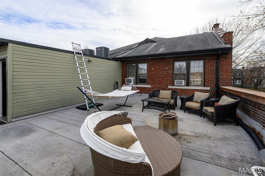 Kingshighway Hills Add - Residential Income