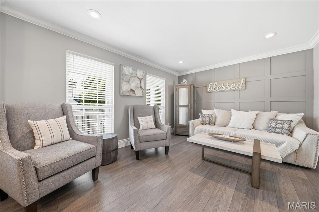 SUMMER CHASE - Residential