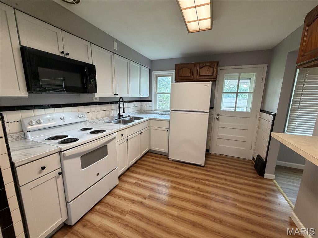 Bissell Hills 3 - Residential Lease