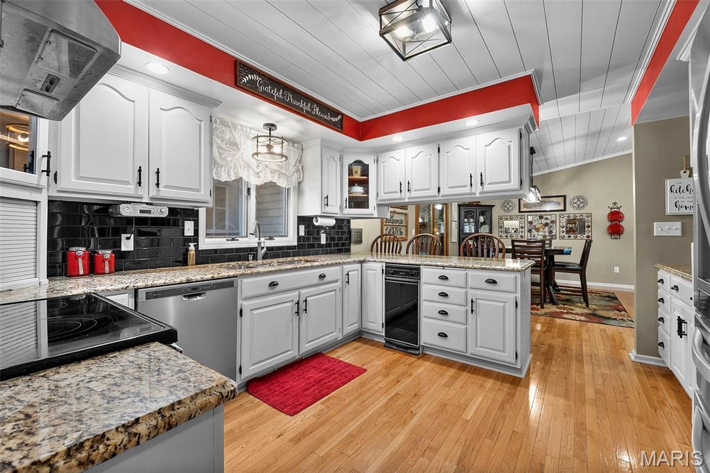Shady Brook - Residential