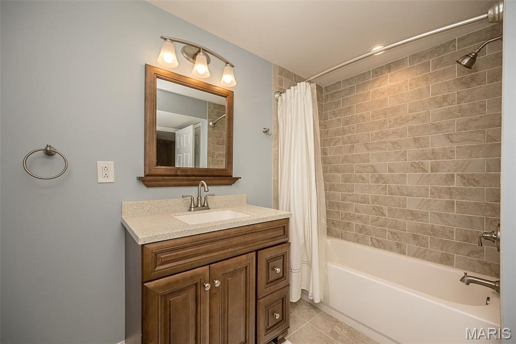 Vista Glen Add Ph Two - Residential