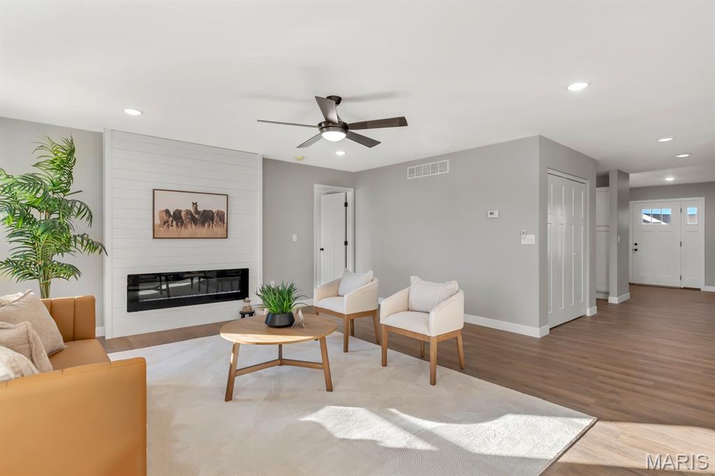 Homes/Liberty Place Ph 3 - Residential