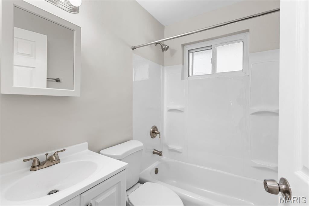Shackelford Place - Residential Income