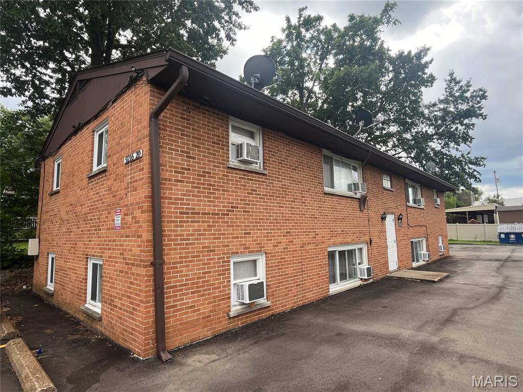 Shackelford Place - Residential Income