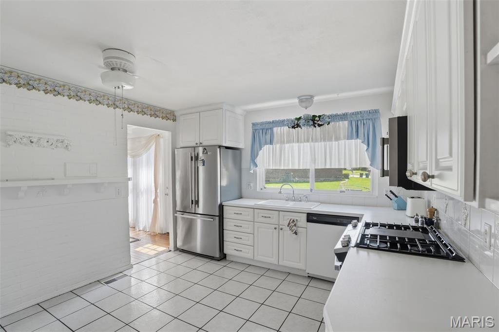 Wedgwood 12 - Residential