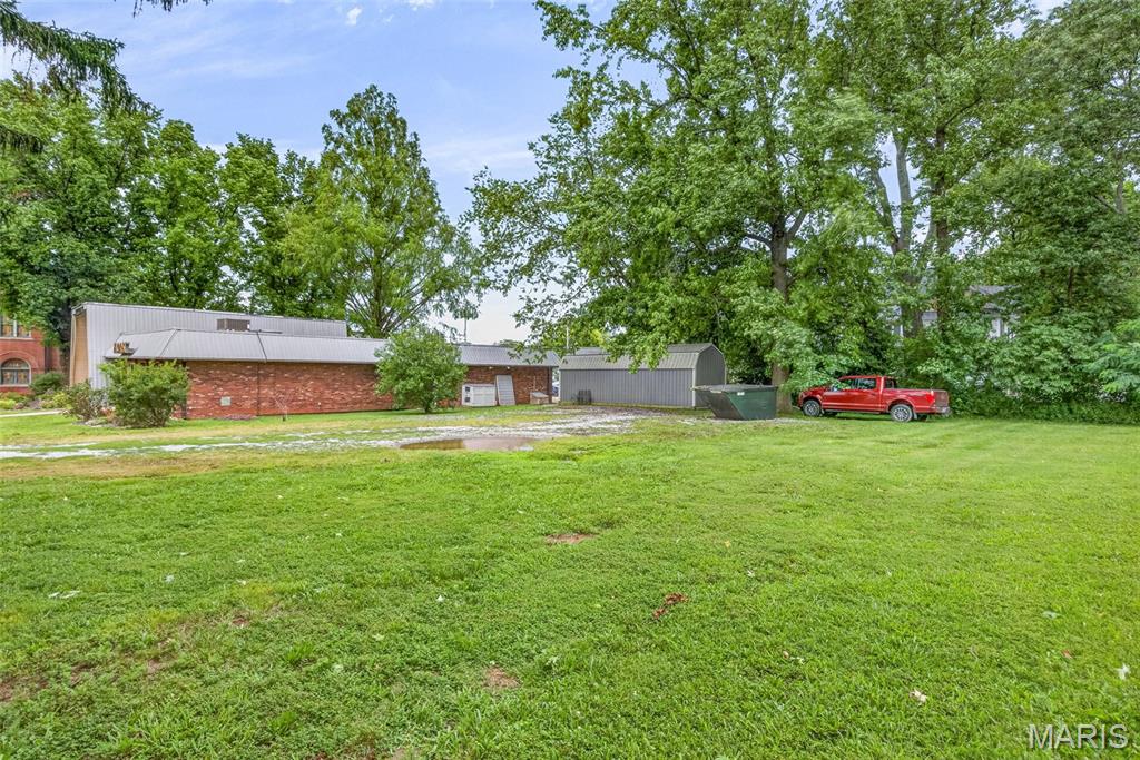 n/a - Commercial Sale