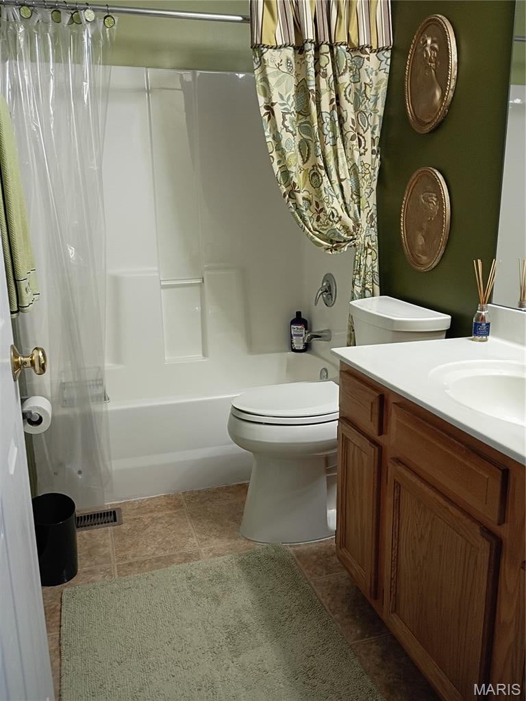 Buder Place Eleven-B - Residential