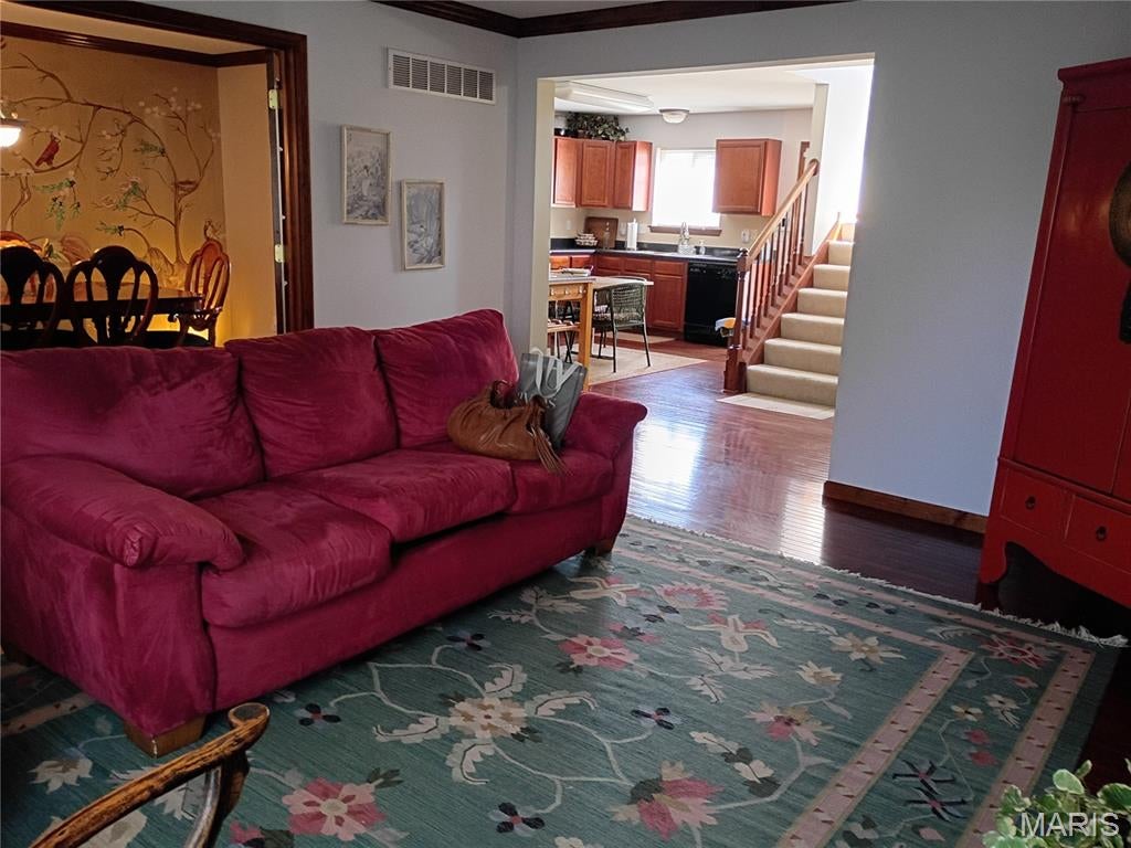 Buder Place Eleven-B - Residential