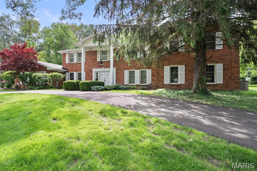 Chateau Estates - Residential