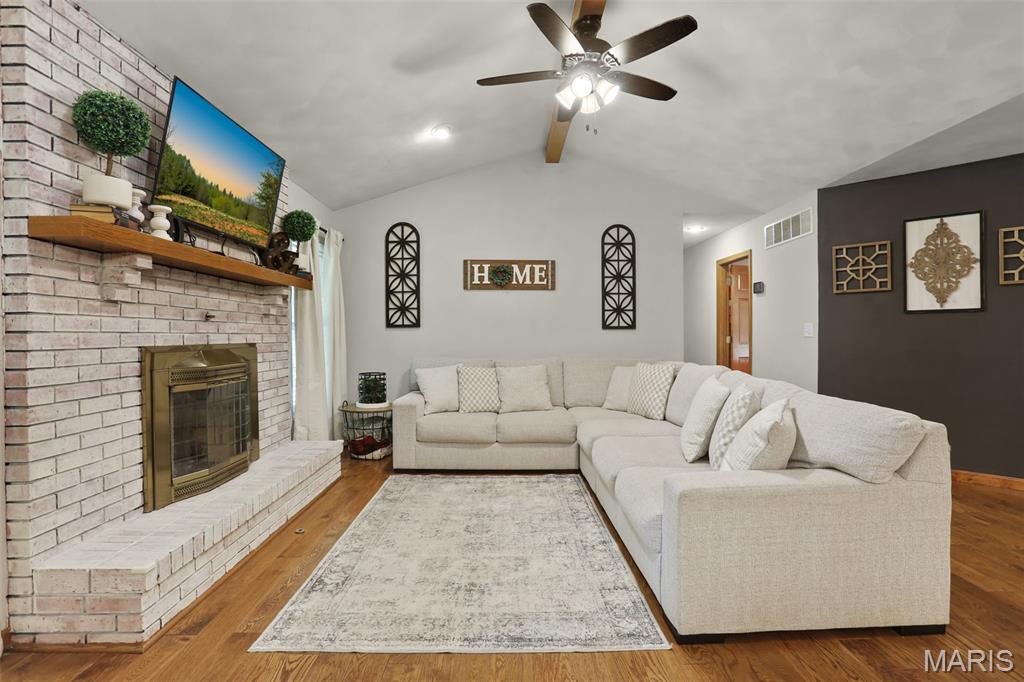Hill Lakes 4thadd - Residential