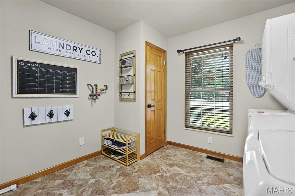 Hill Lakes 4thadd - Residential