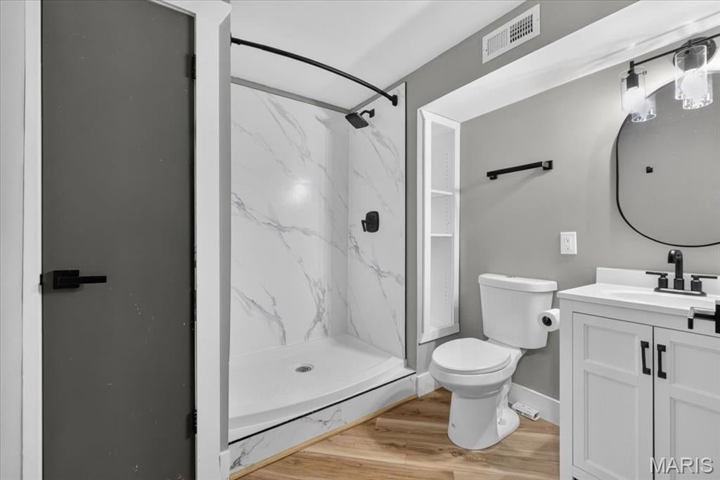Buder Place 03-X - Residential Lease