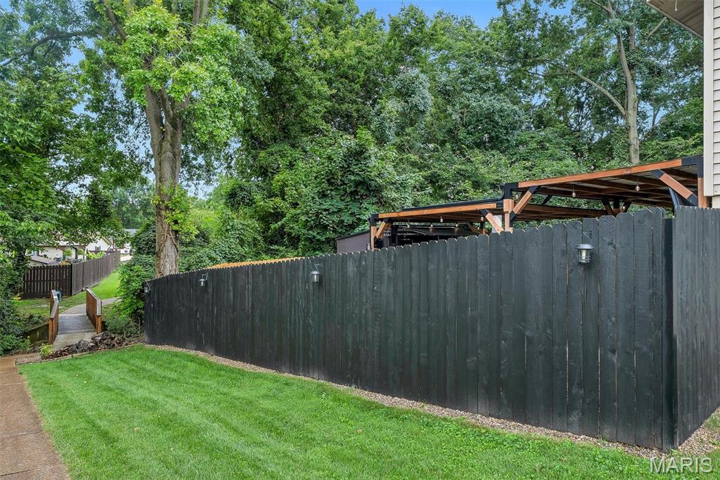Deerpath 1 - Residential