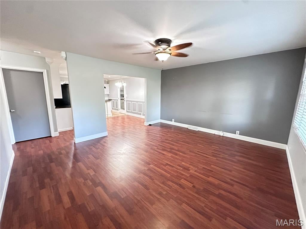 Town & Country Acres 5th Add - Residential