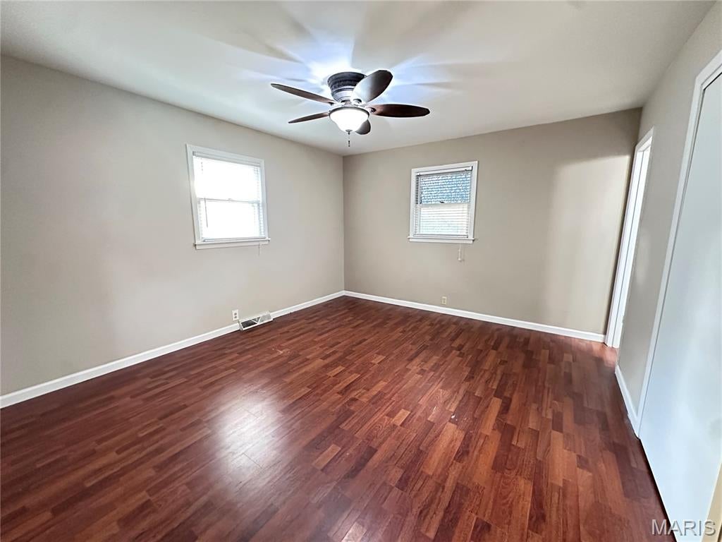 Town & Country Acres 5th Add - Residential