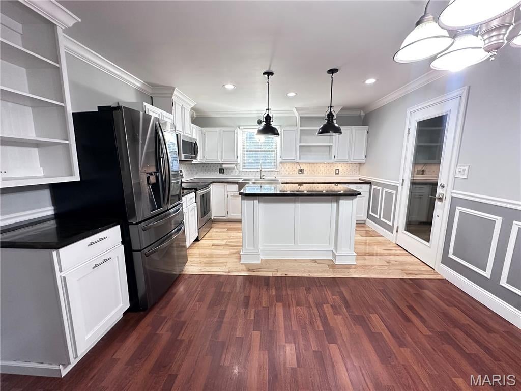 Town & Country Acres 5th Add - Residential
