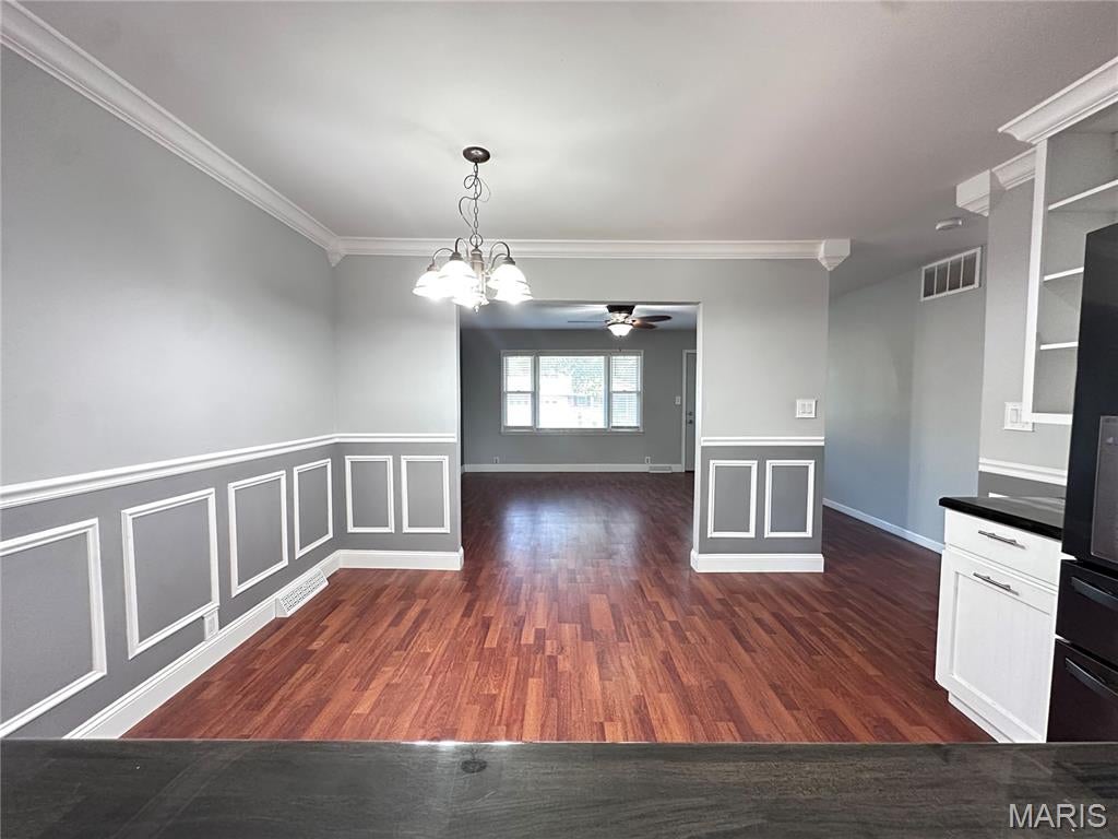 Town & Country Acres 5th Add - Residential