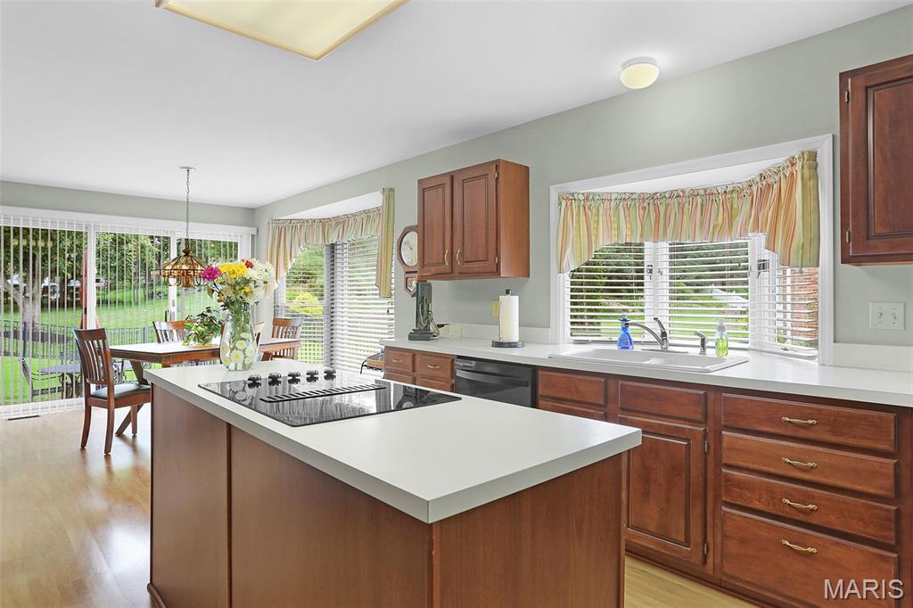 Meadows At Quail Creek Two The - Residential