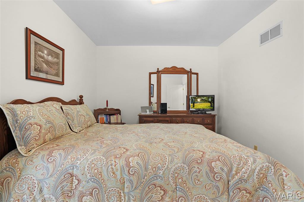 Meadows At Quail Creek Two The - Residential