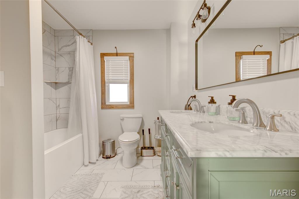 First Add River Oak Sub - Residential