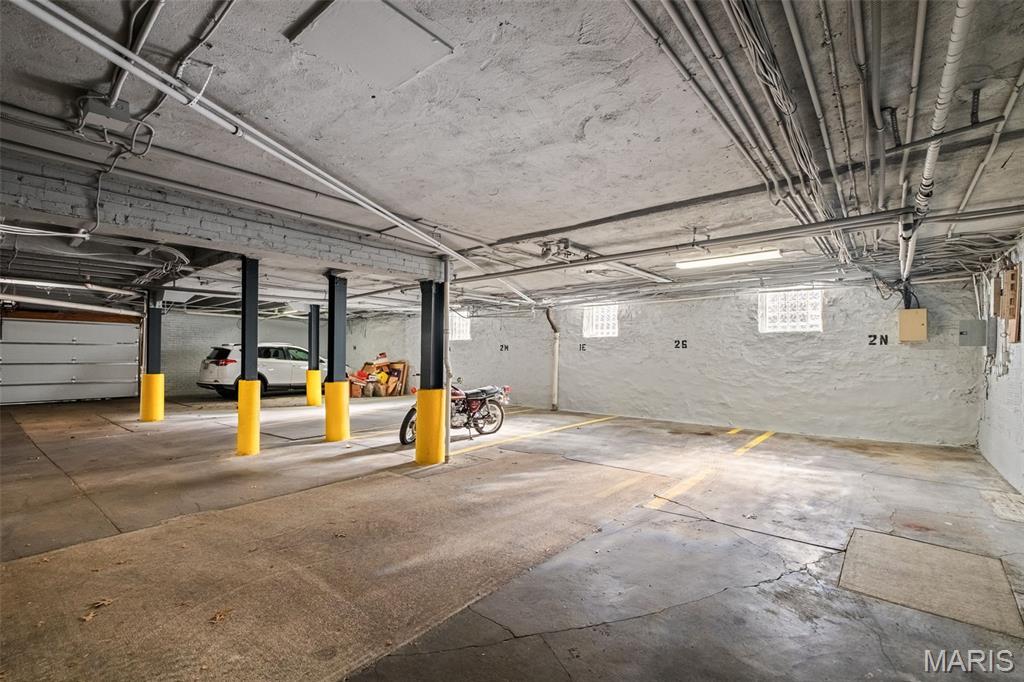 Moorlands Point Condo - Residential