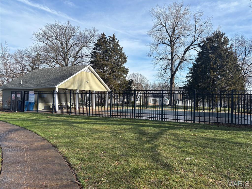 Landings at Lake Chesterfield - Residential