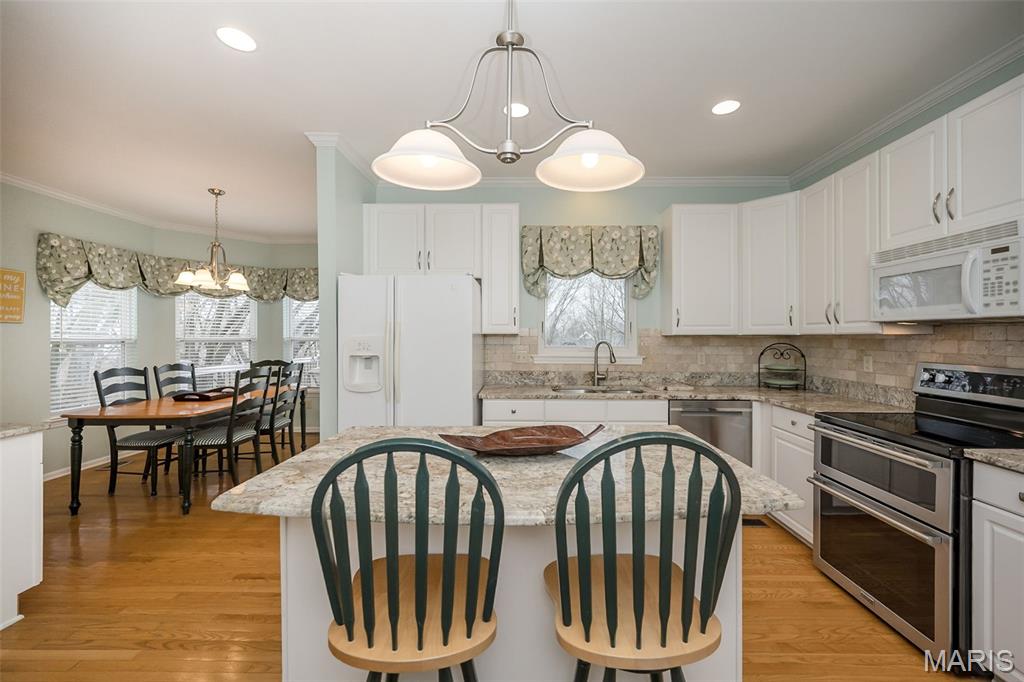 Landings at Lake Chesterfield - Residential