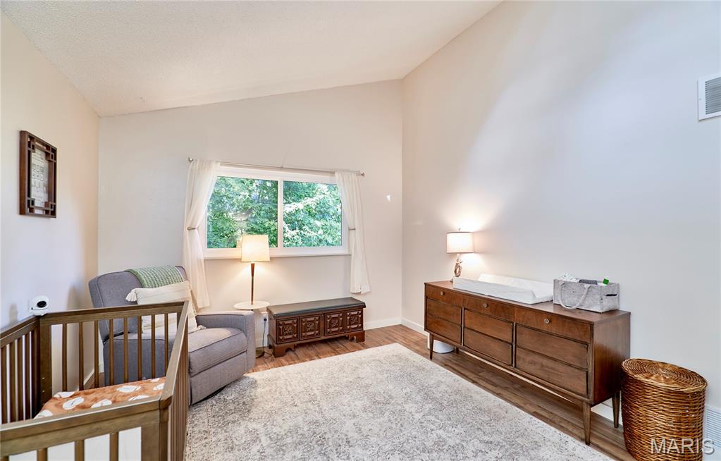 Lake Sherwood Estates - Residential