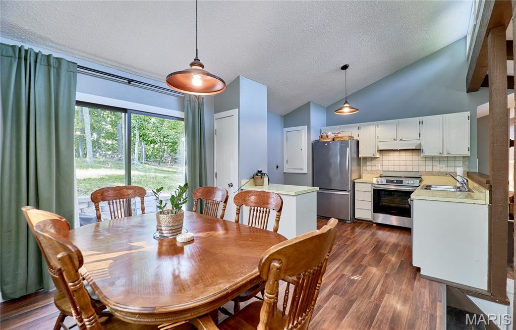Lake Sherwood Estates - Residential