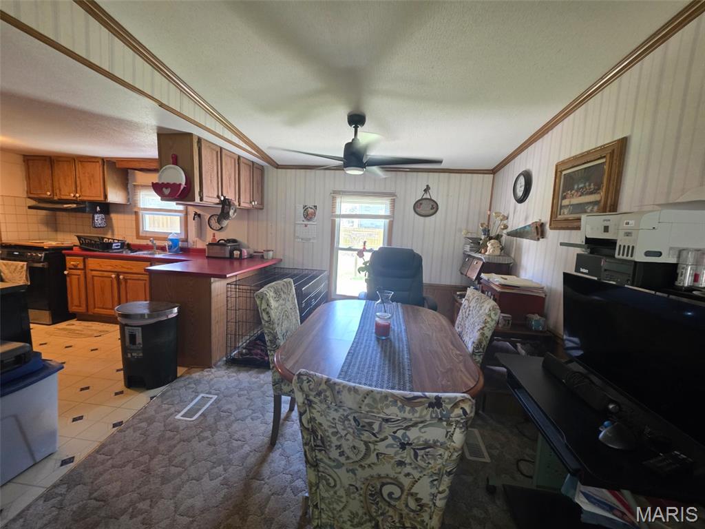 Maxes Sub - Residential