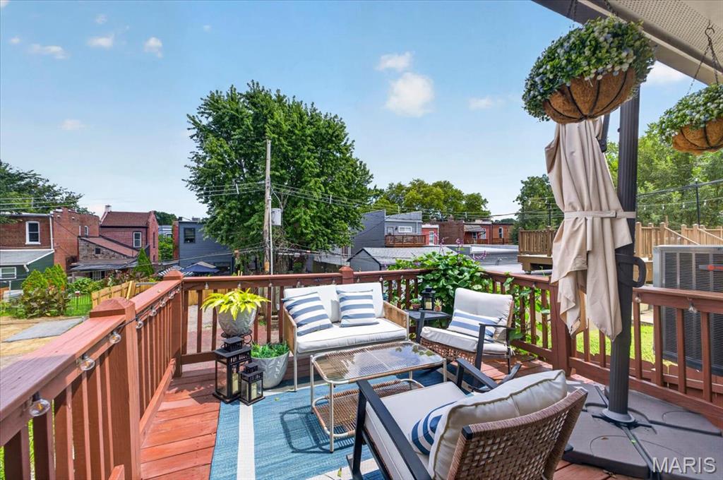 St Louis Commons Add - Residential