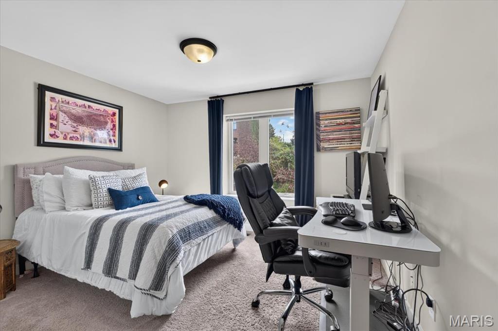 St Louis Commons Add - Residential