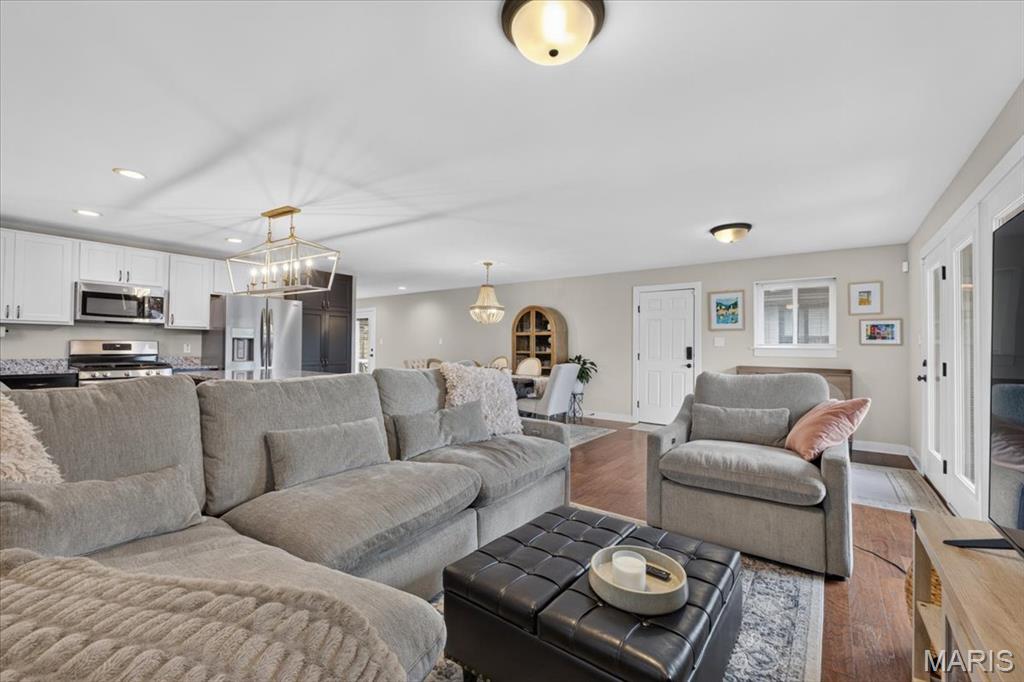 St Louis Commons Add - Residential