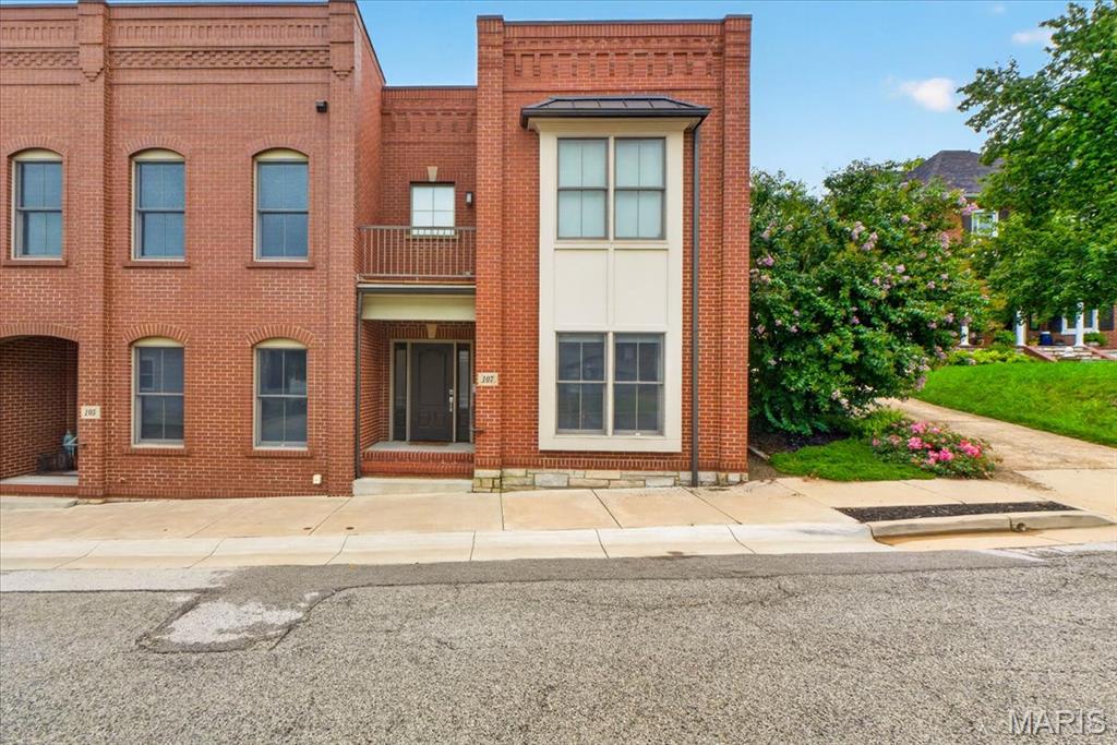 Main & Market Town Homes - Residential