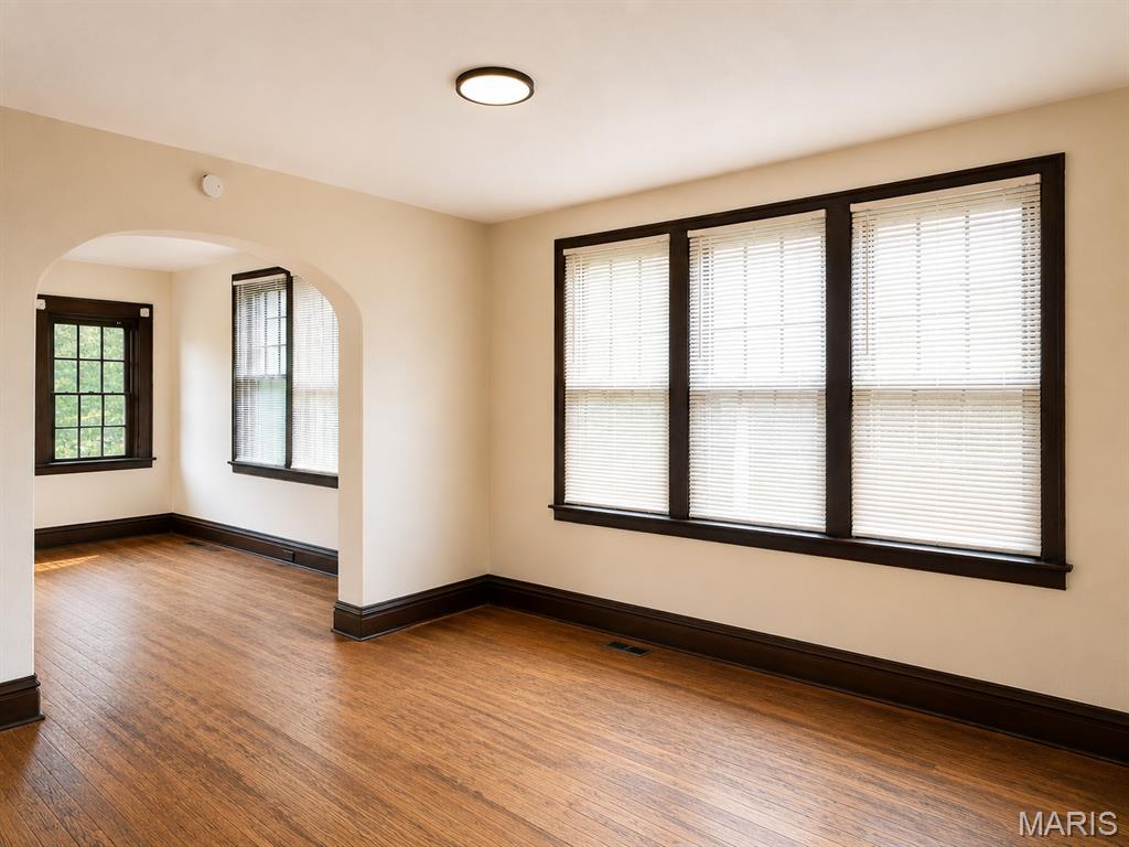 Jennings Tr - Residential