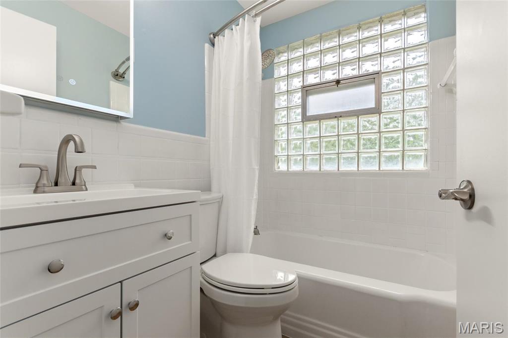 Bissell Hills 14 - Residential Lease