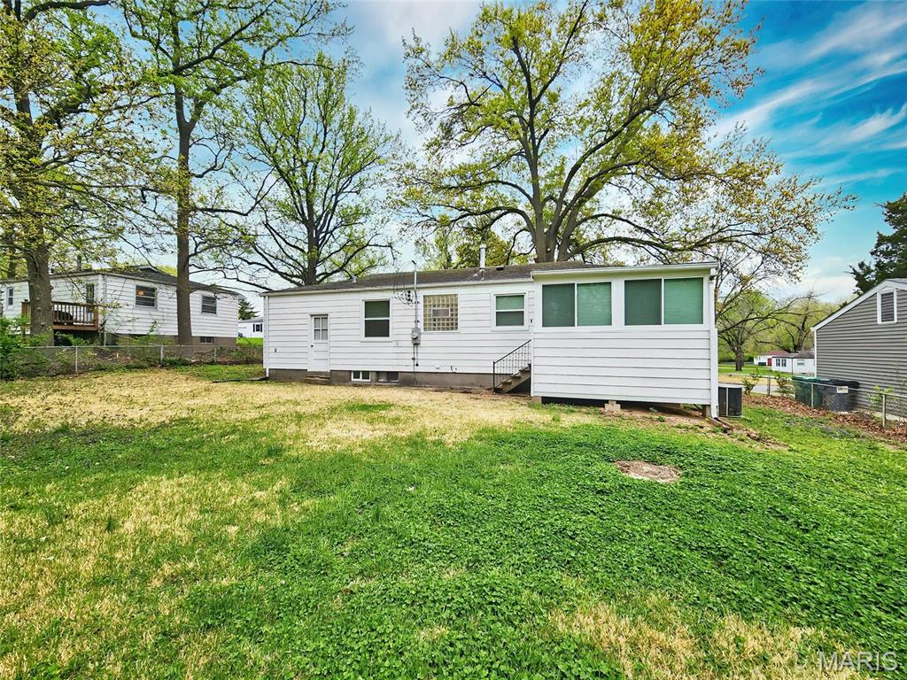 Bissell Hills 14 - Residential Lease
